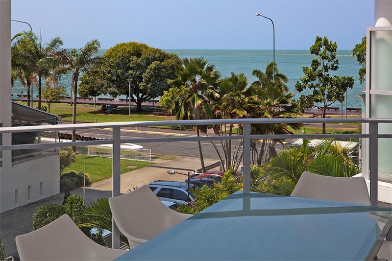 Vision Apartments Cairns Esterno foto